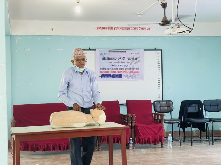 Kakarvitta Multiple Campus Hosts Lady JCI’s First Aid Orientation and Blood Donation Drive